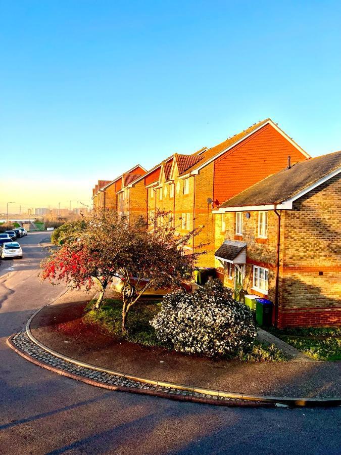 Royallodge Лондон Екстериор снимка