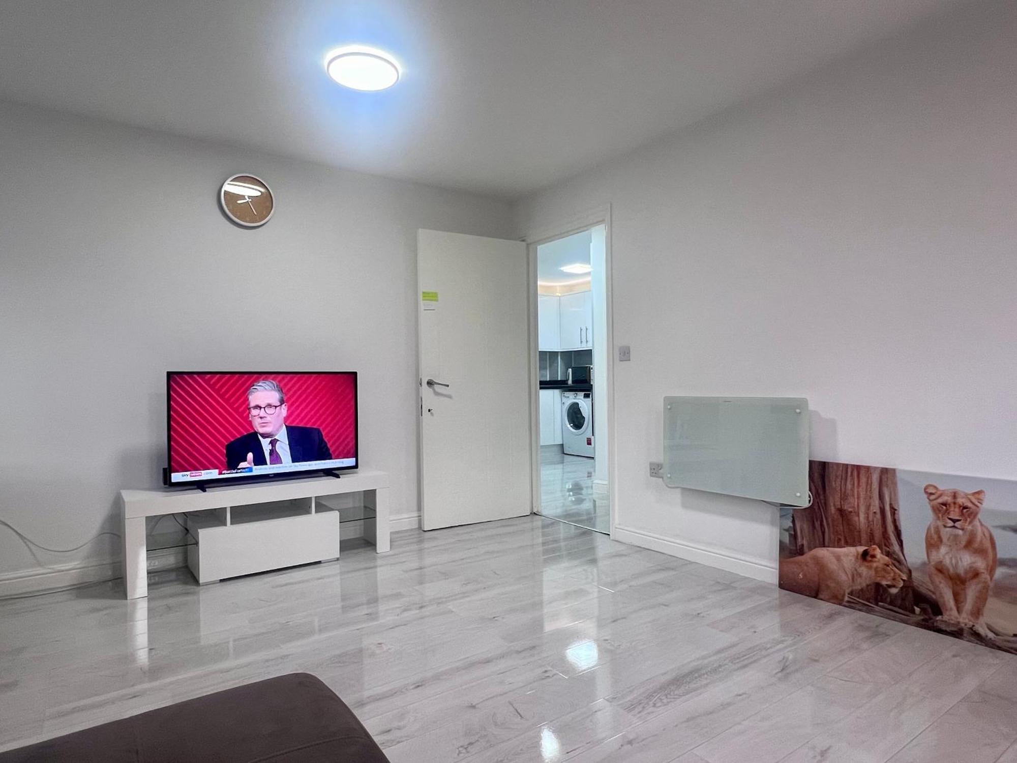 Royallodge Лондон Екстериор снимка